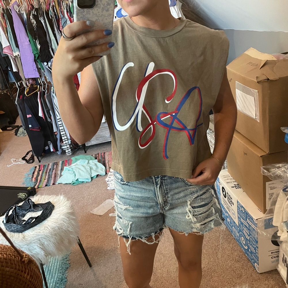 NWOT USA Graphic Brown Muscle Tank